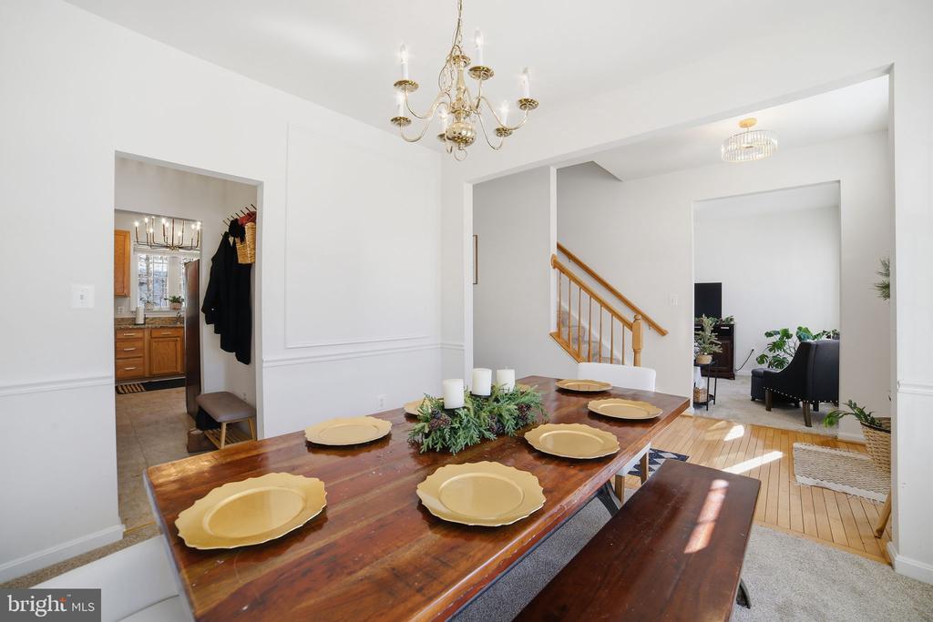 11103 SATURN COURT