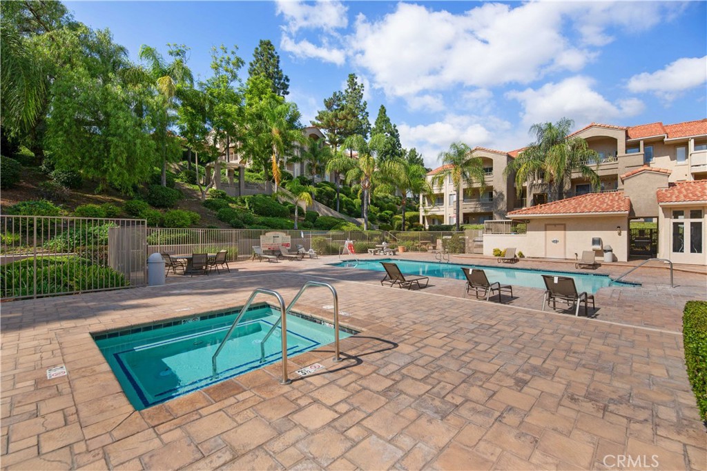 2045 Las Colinas Circle 206