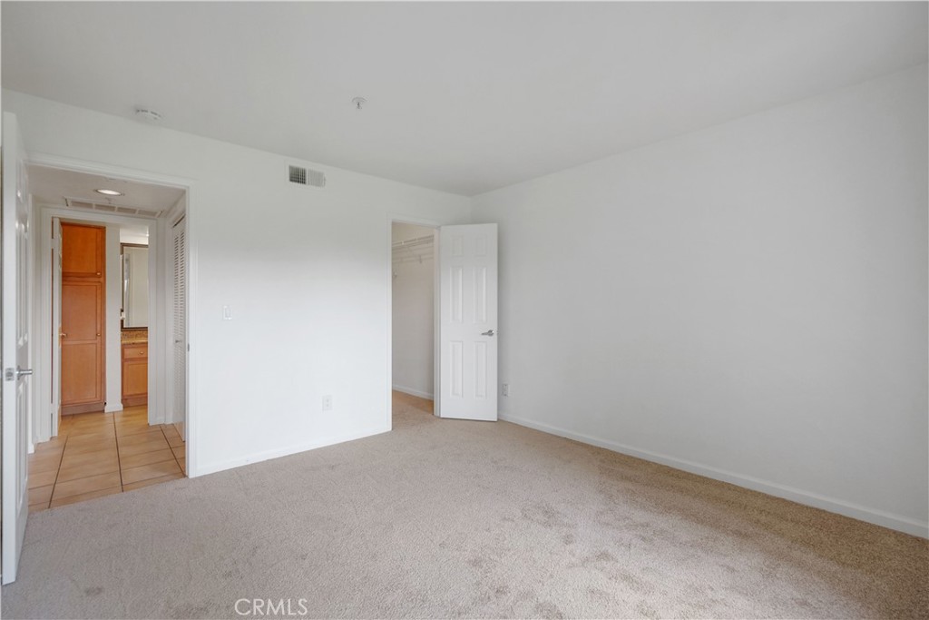 2045 Las Colinas Circle 206