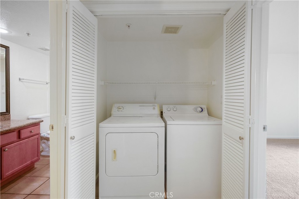 2045 Las Colinas Circle 206