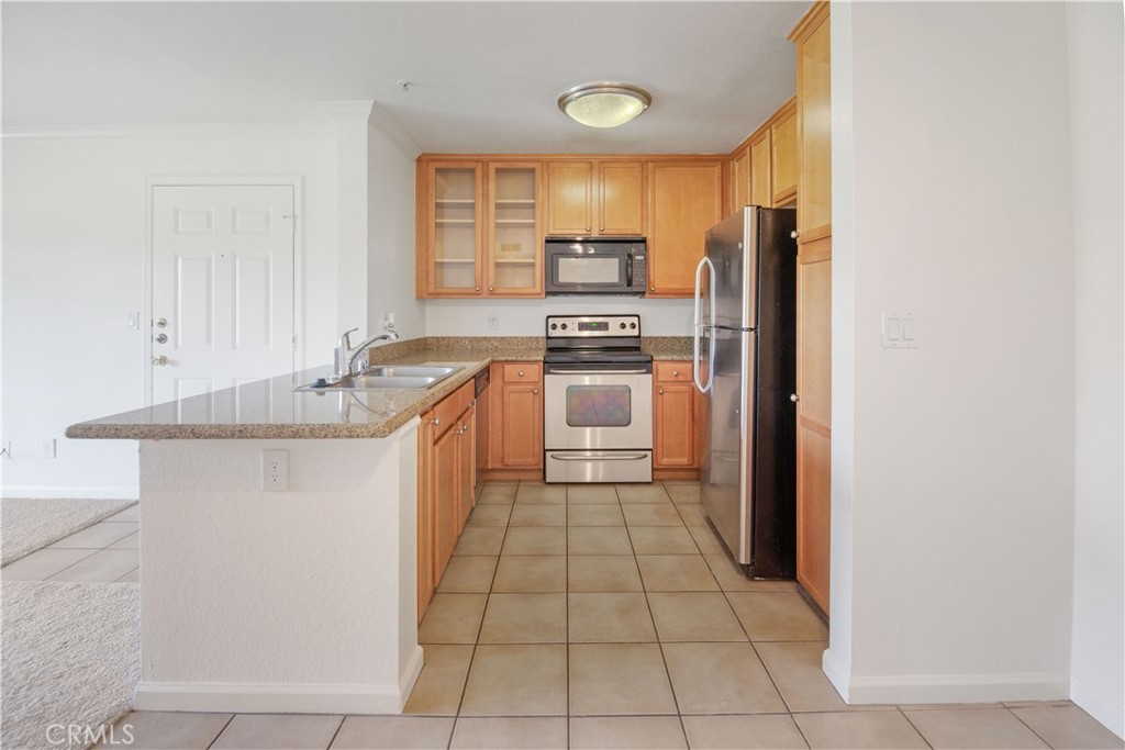 2045 Las Colinas Circle 206