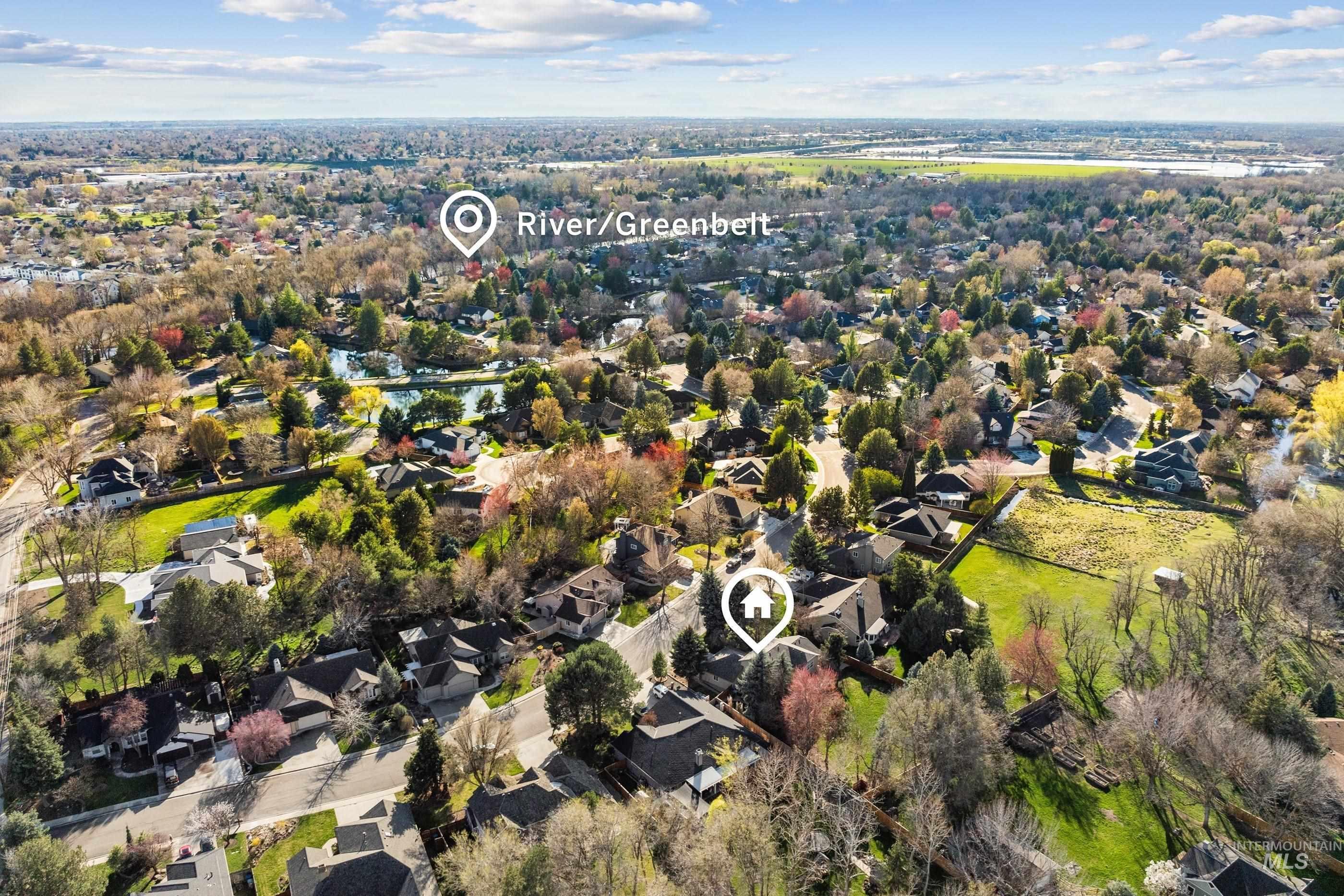 4993 N Rivervista Way