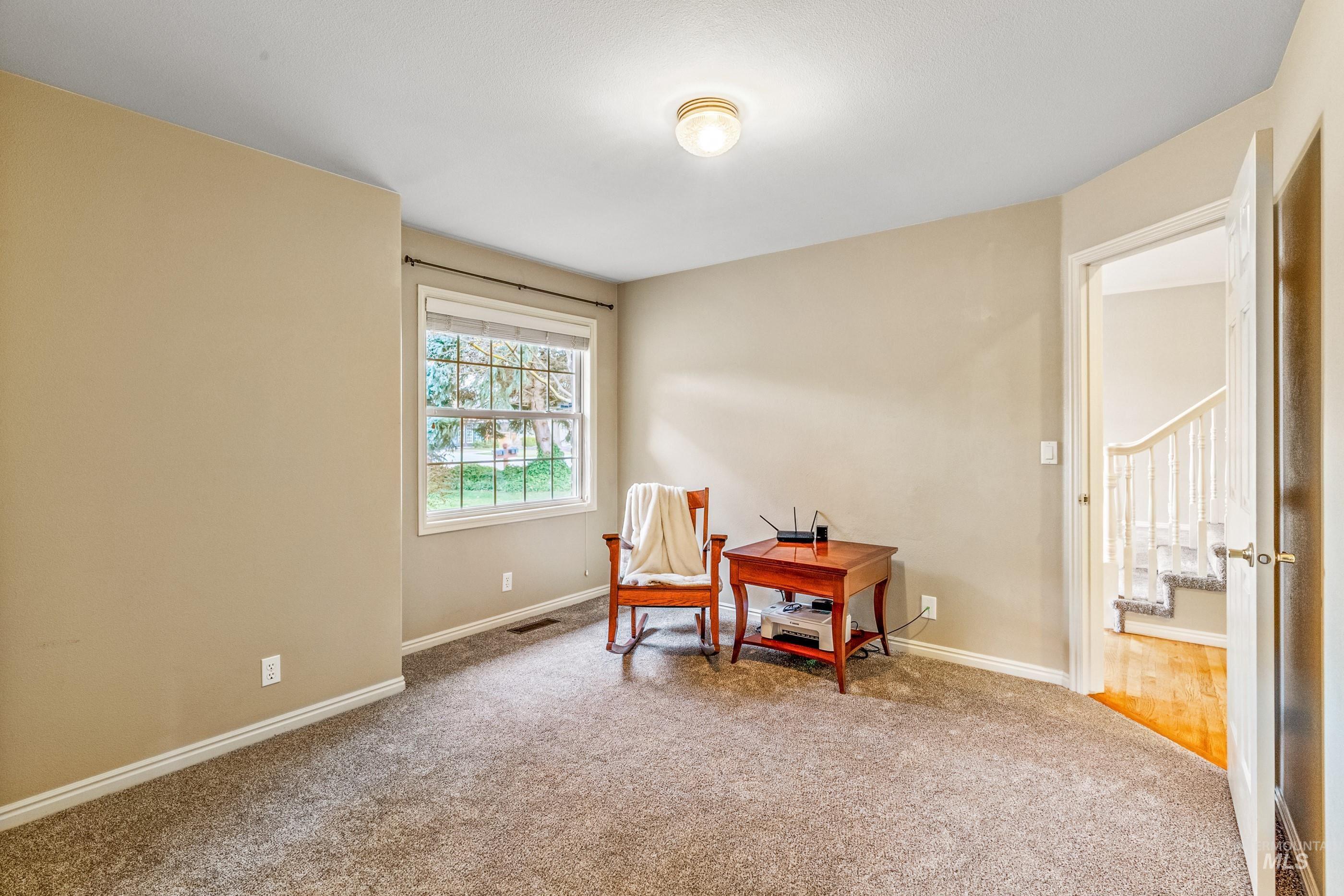 4993 N Rivervista Way