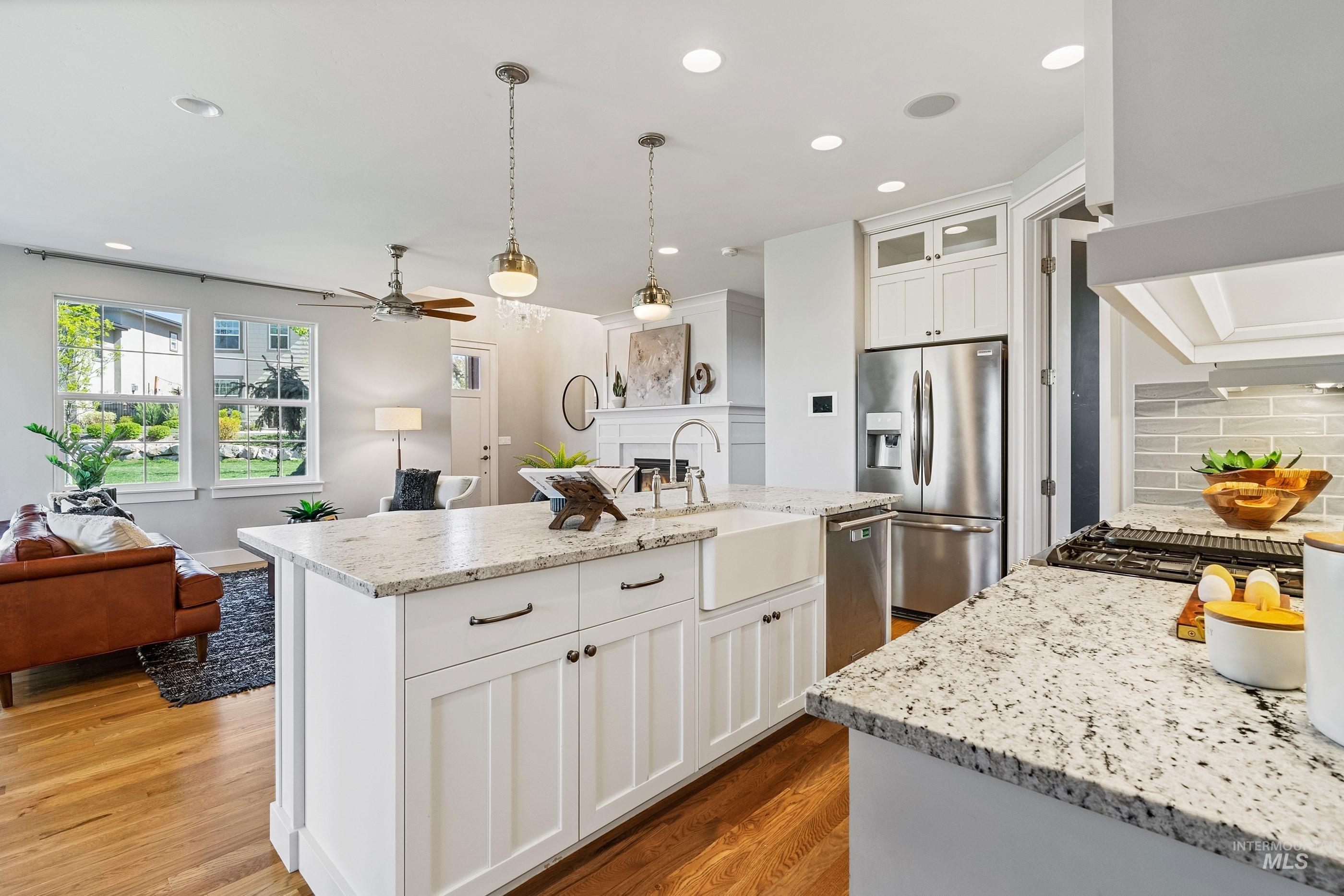 3515 S Pheasant Tail Way