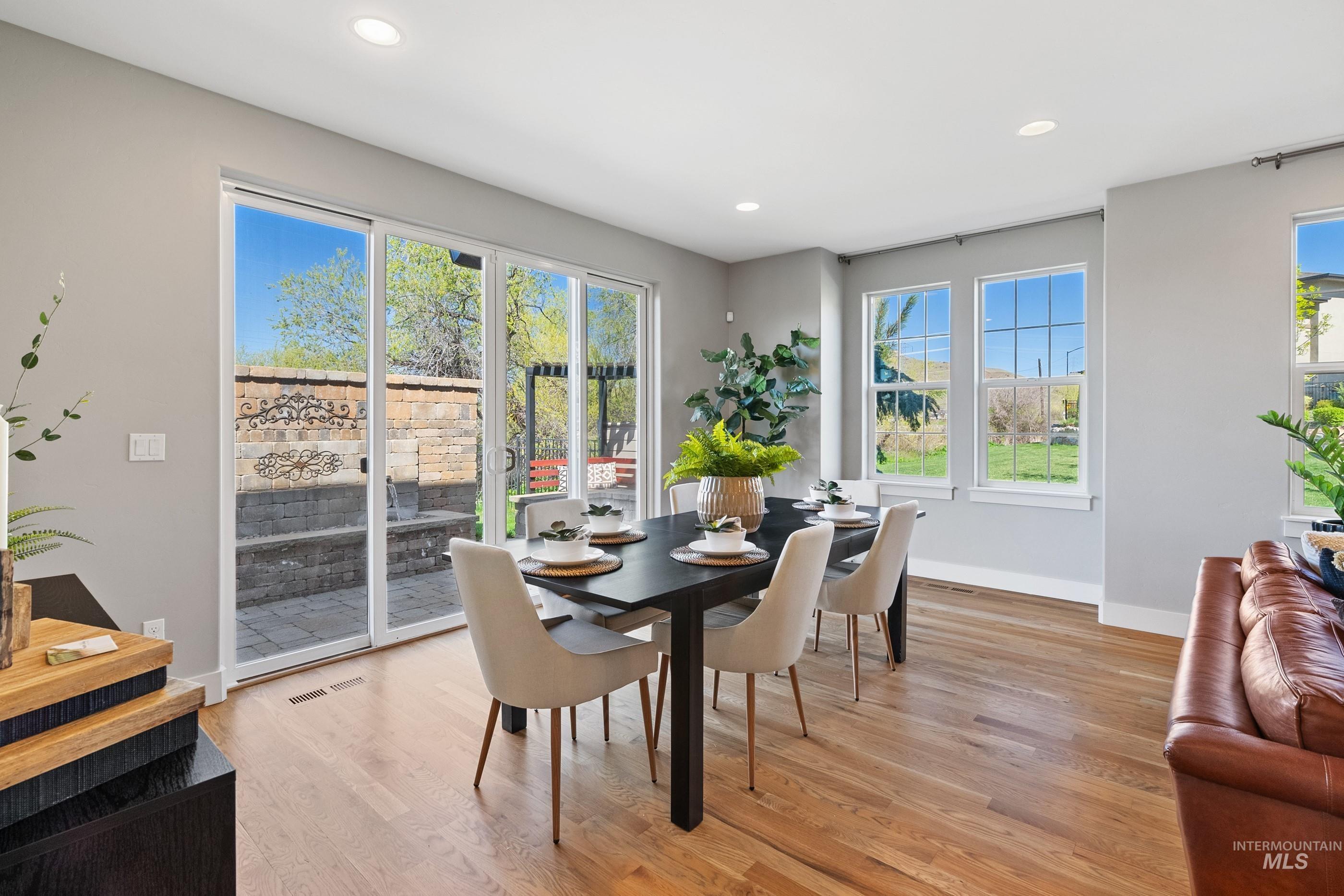 3515 S Pheasant Tail Way