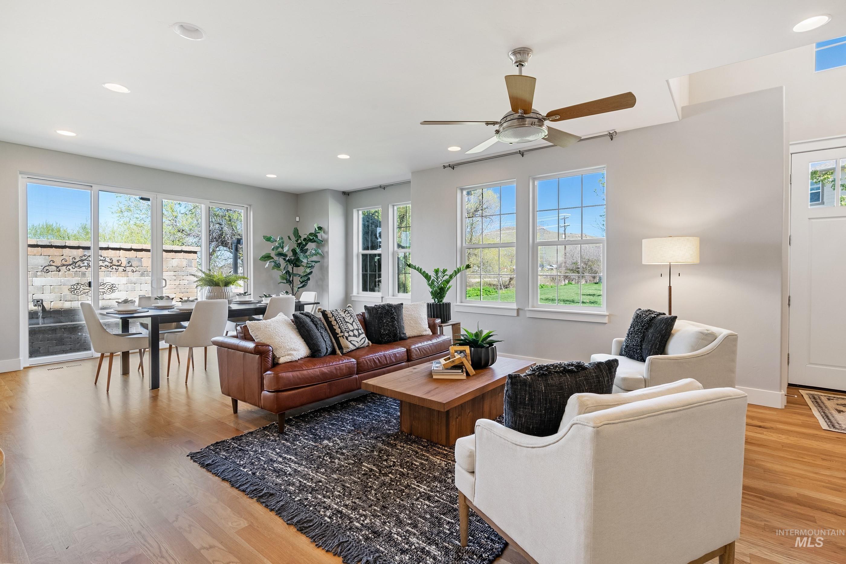 3515 S Pheasant Tail Way