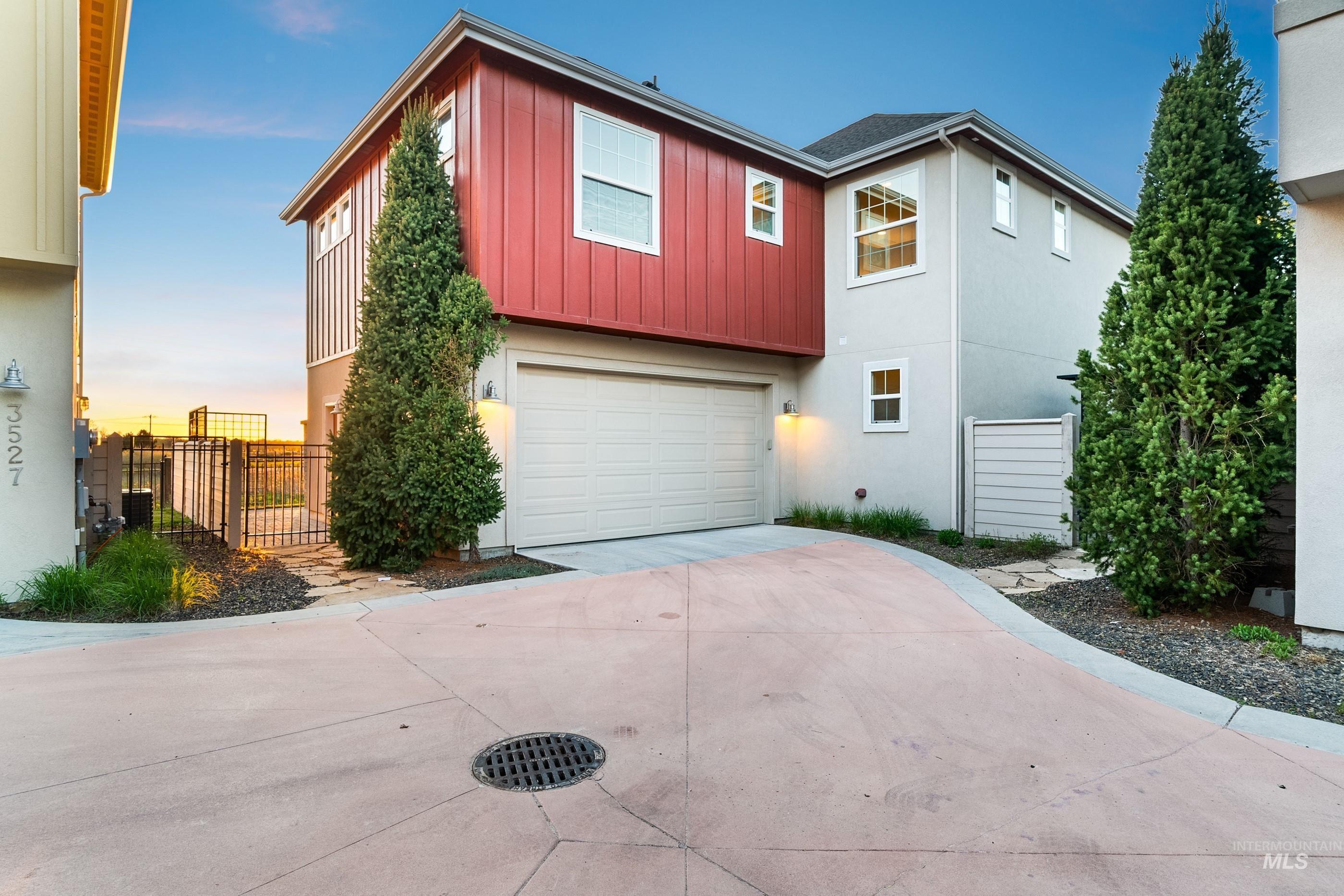 3515 S Pheasant Tail Way