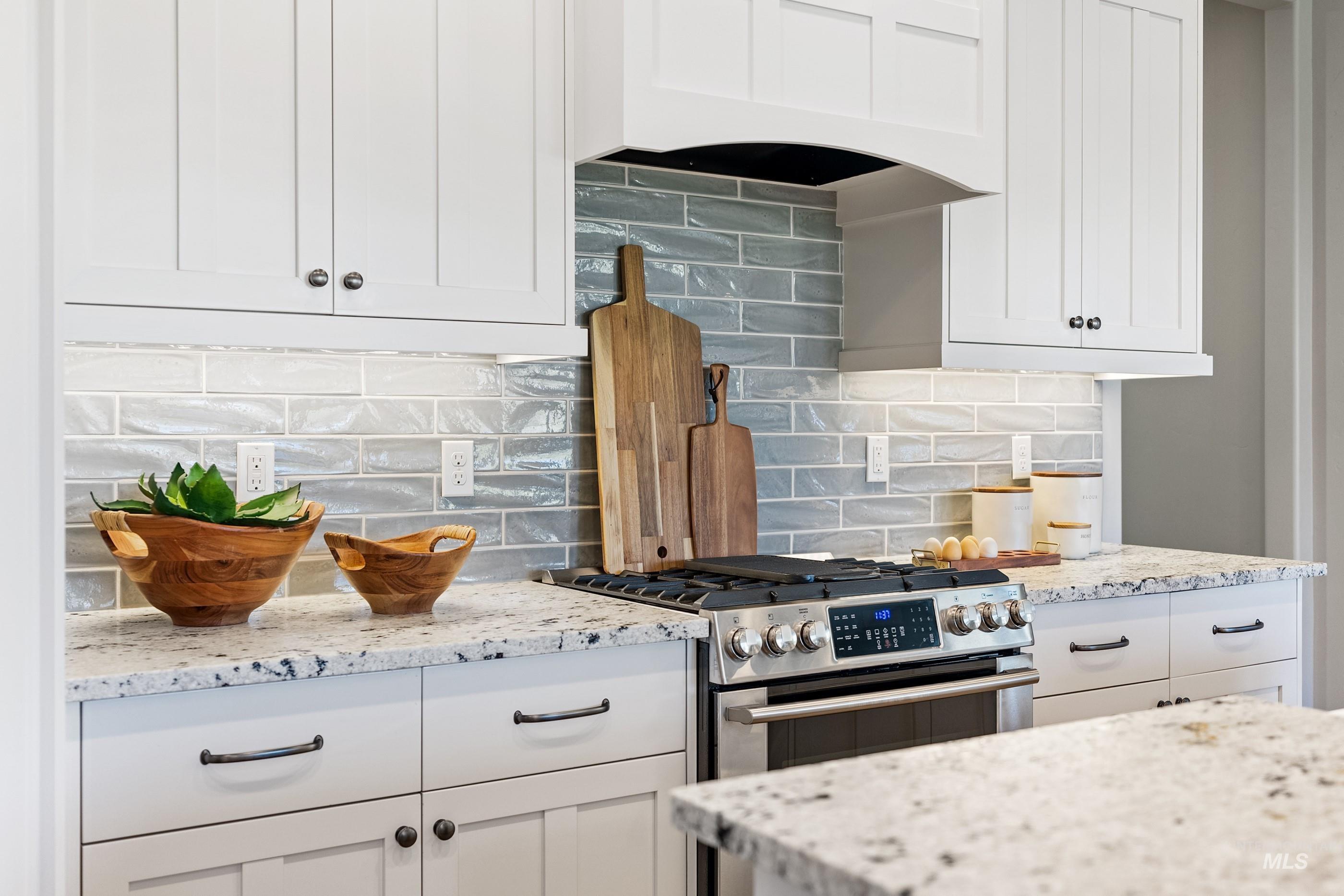 3515 S Pheasant Tail Way