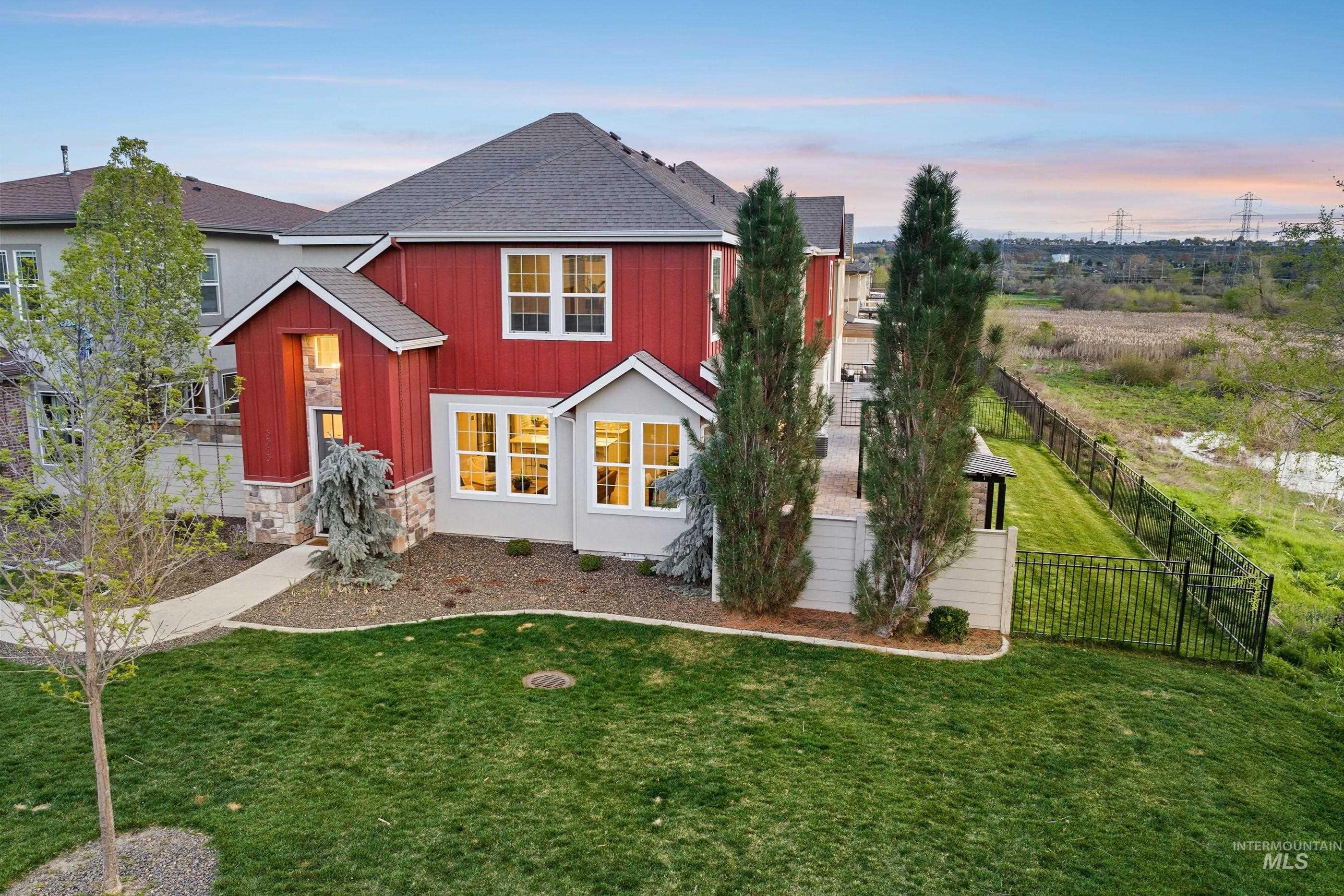 3515 S Pheasant Tail Way