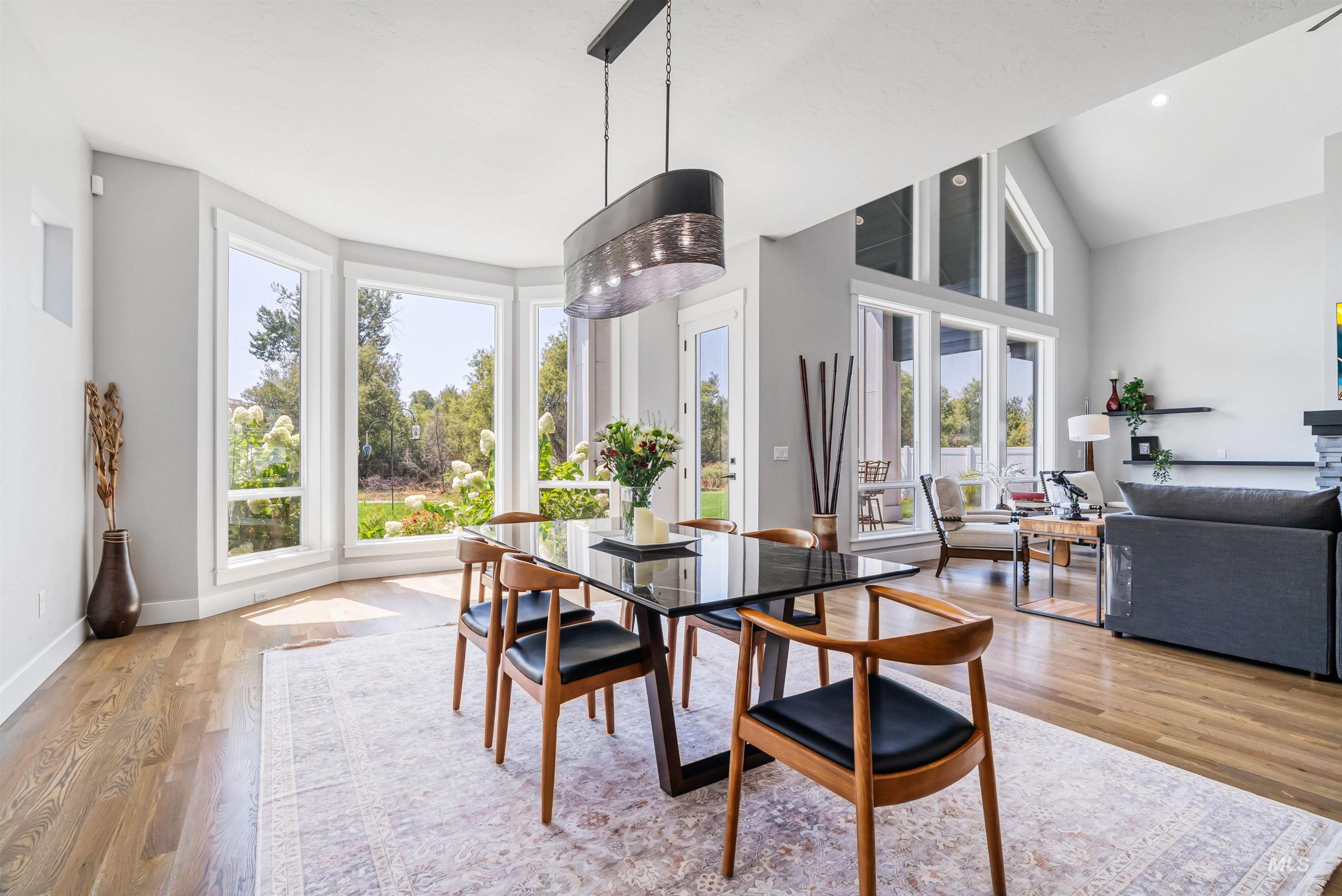 8821 W Suttle Lake Dr.