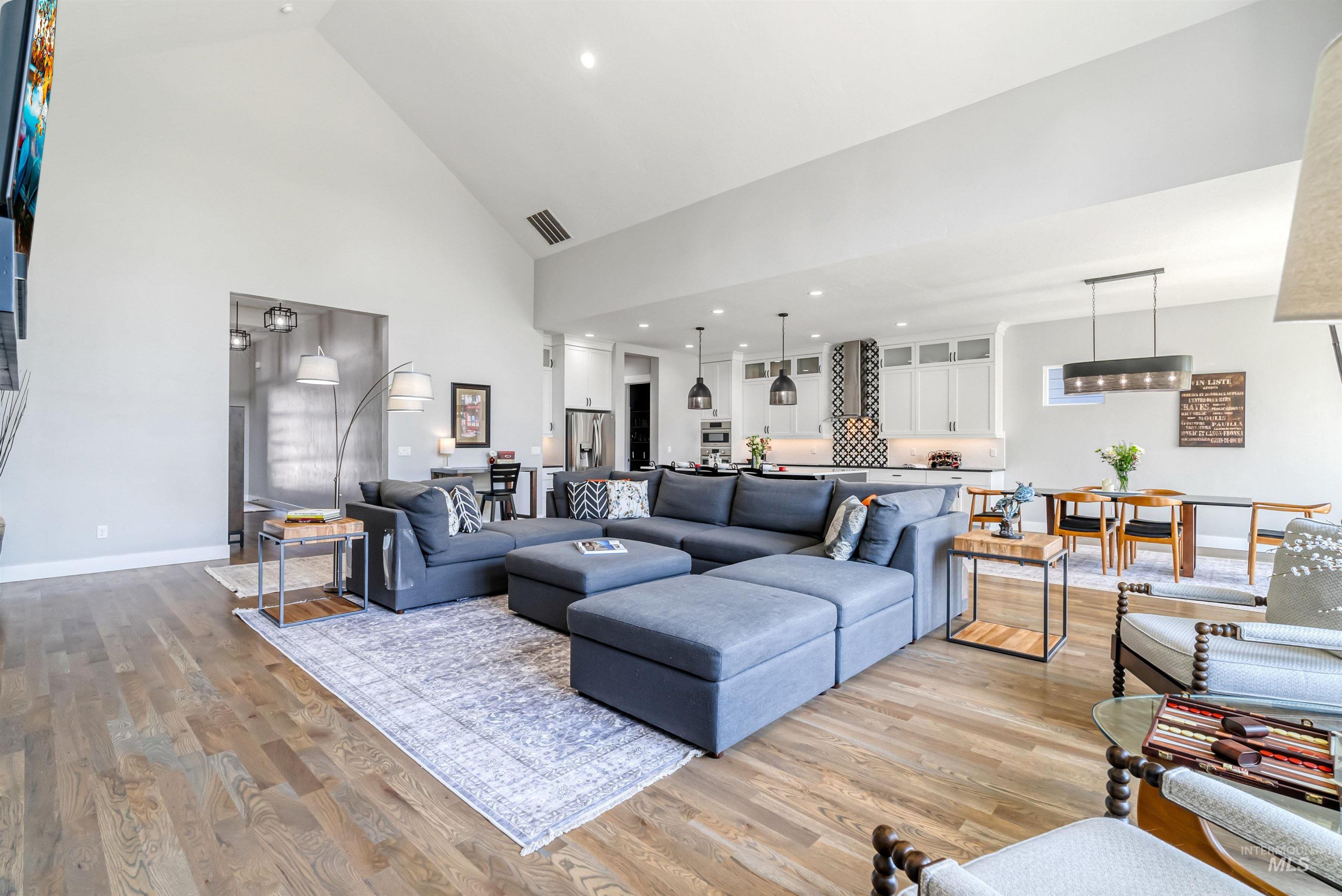 8821 W Suttle Lake Dr.