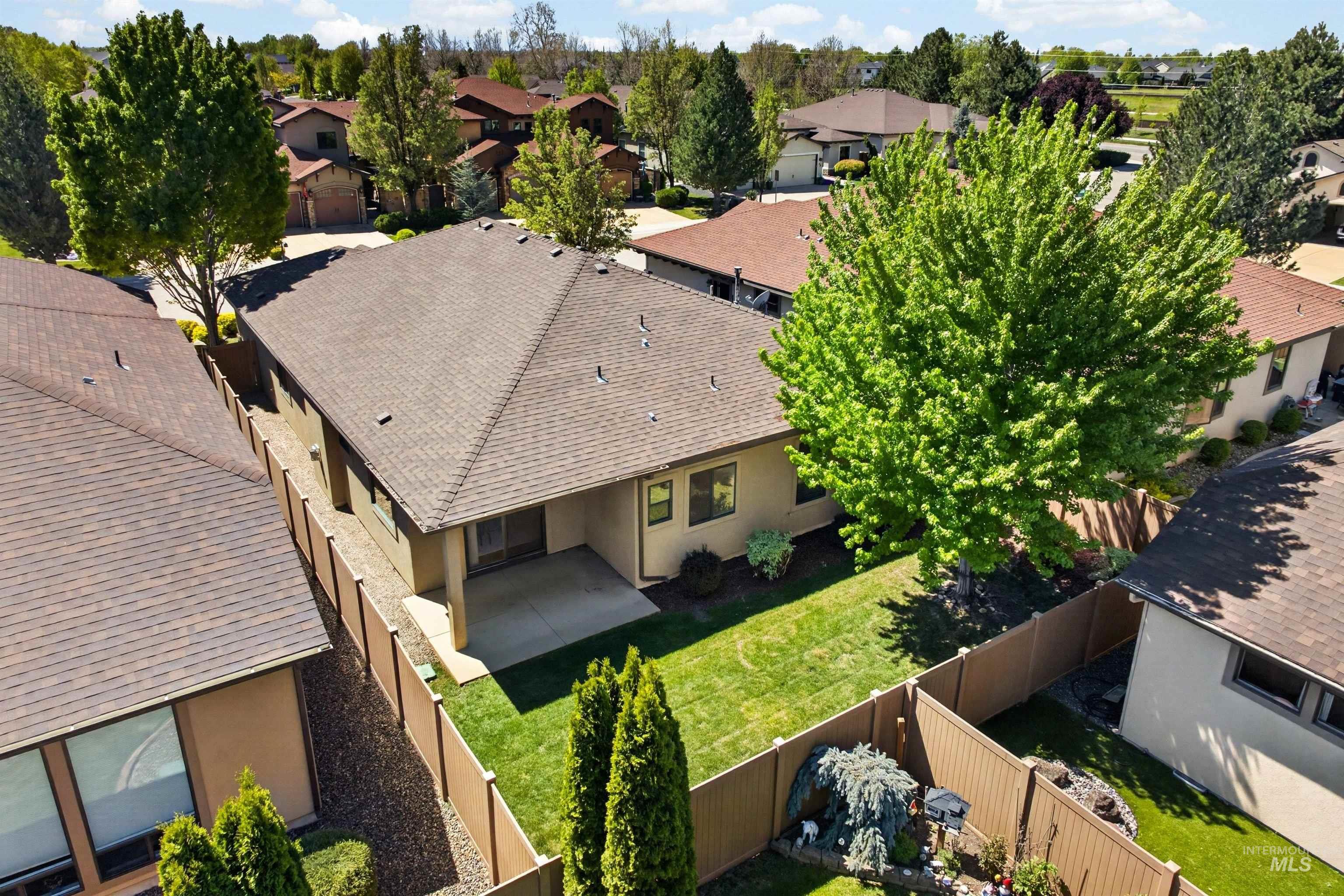 122 E Cholla Hills