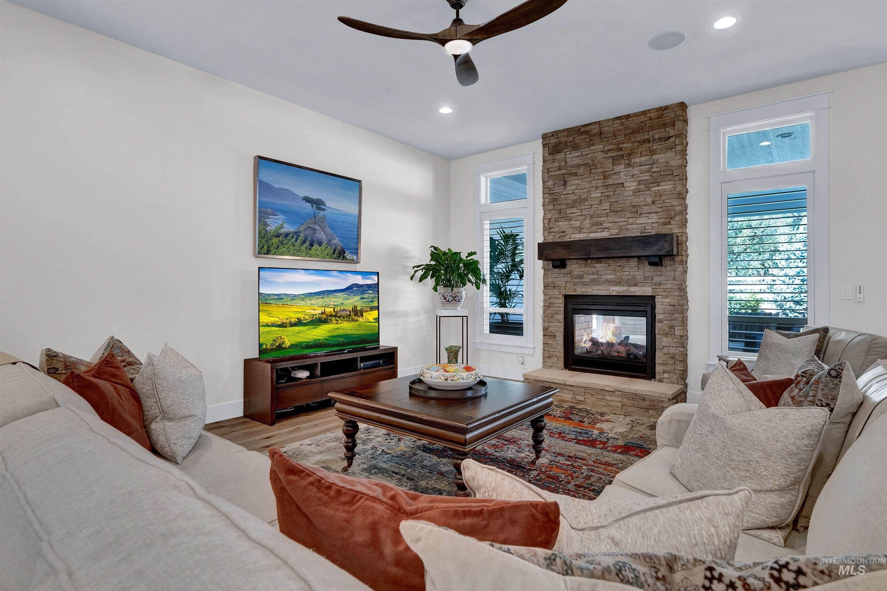 14315 N Otter Tail Way