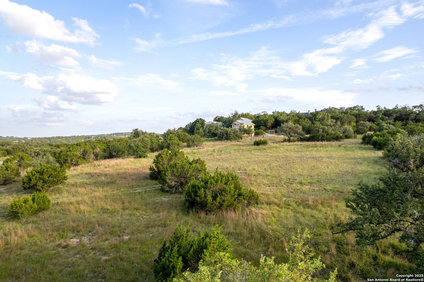 518 CORDILLERA TRCE