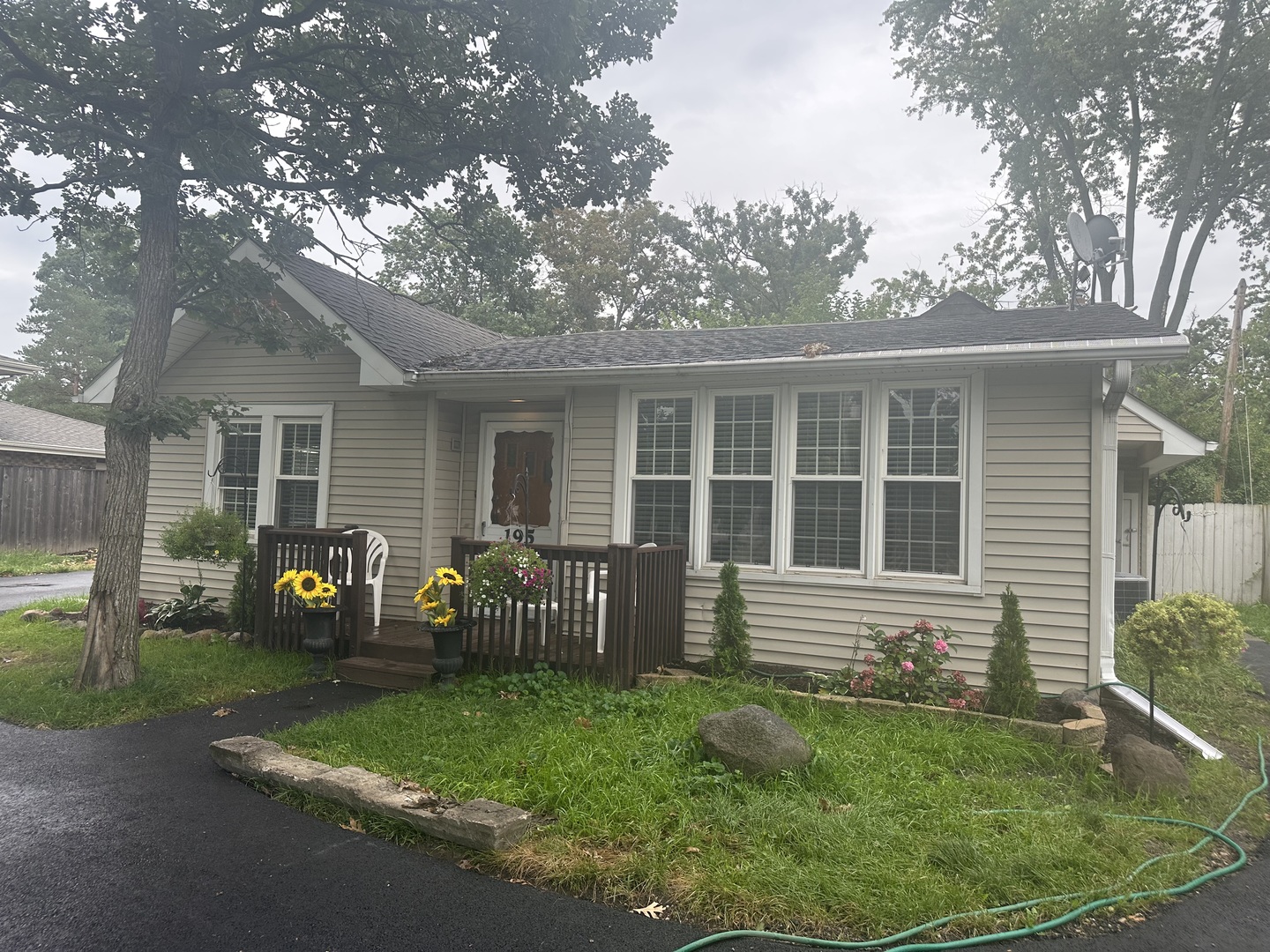 195 N Wood Dale Road