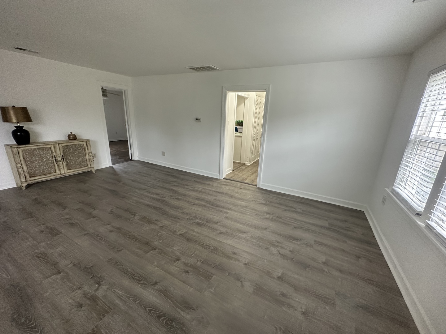 195 N Wood Dale Road