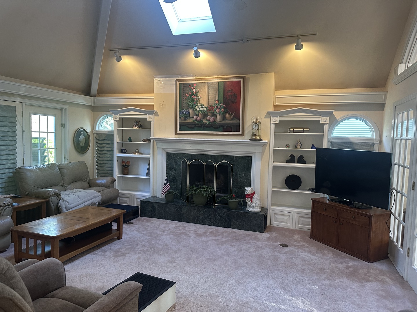 8301 Cambridge Court