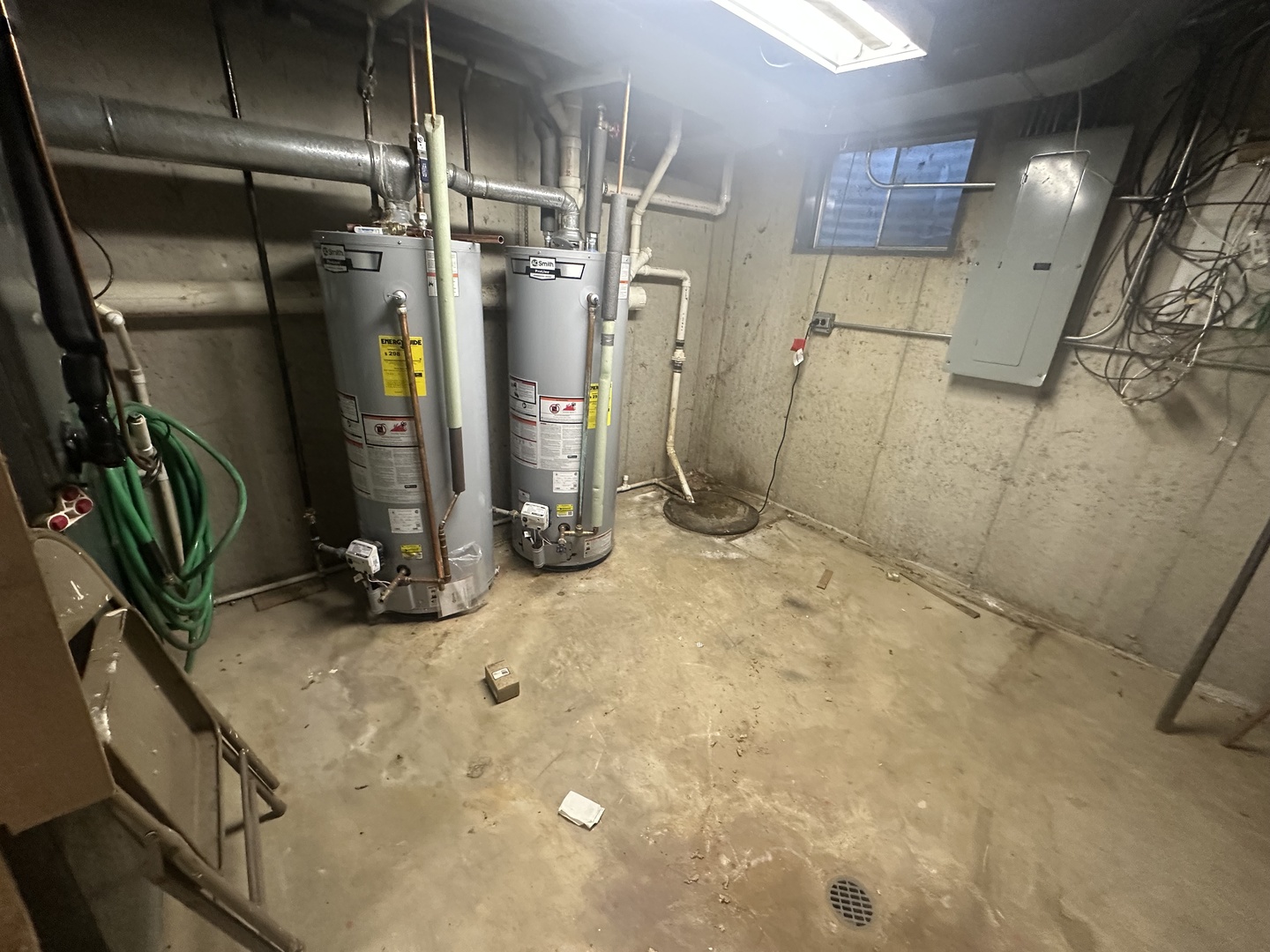 8301 Cambridge Court