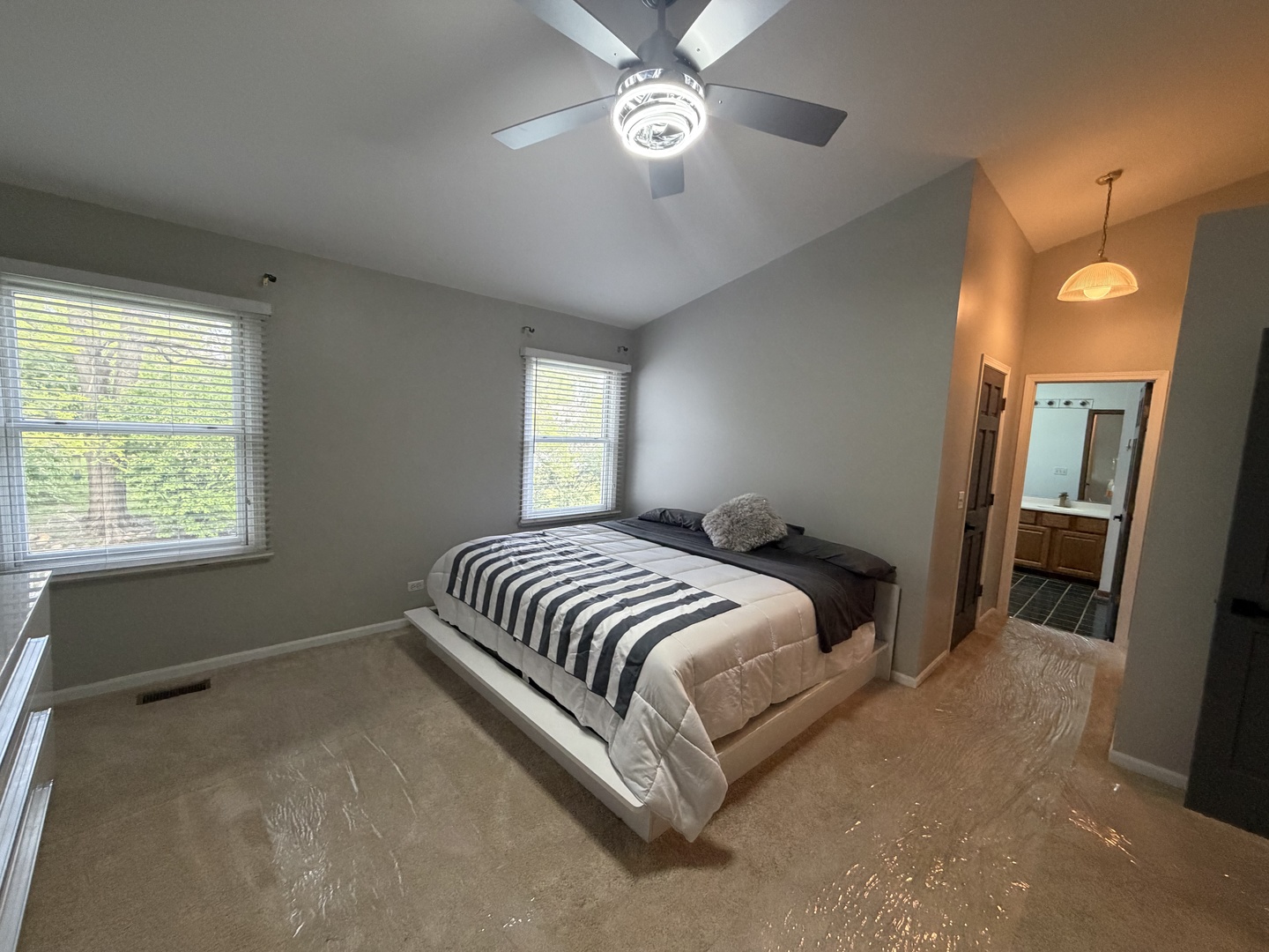414 Spring Court W