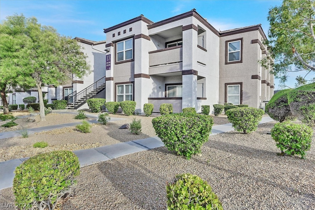 7255 West Sunset Road 2095