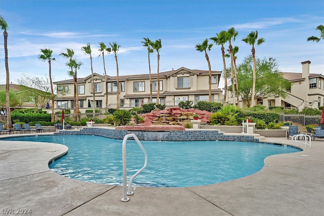 9901 Trailwood Drive 1059