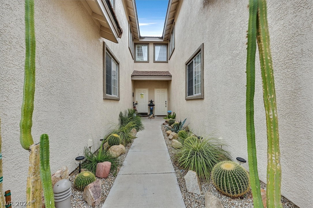 9901 Trailwood Drive 1059