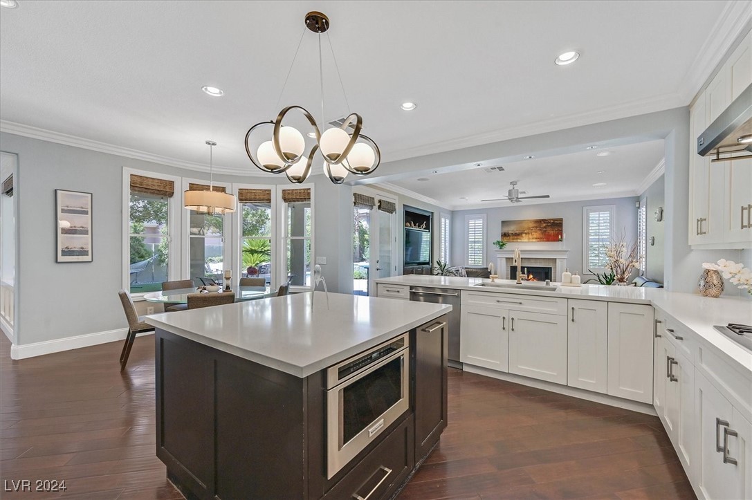 9508 Rocky Cliff Place