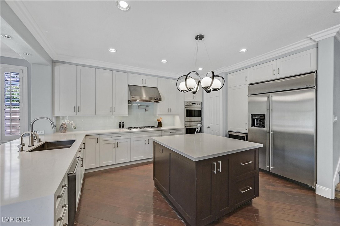 9508 Rocky Cliff Place