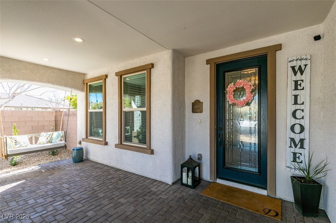 9519 Chandler Springs Avenue