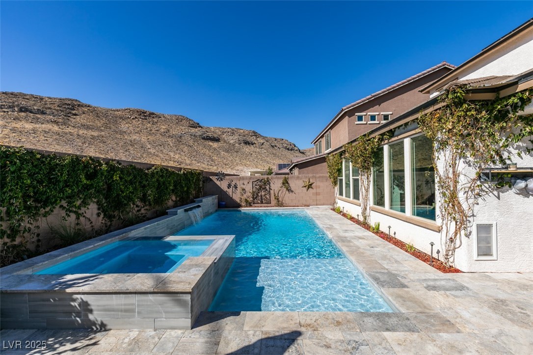 9519 Chandler Springs Avenue