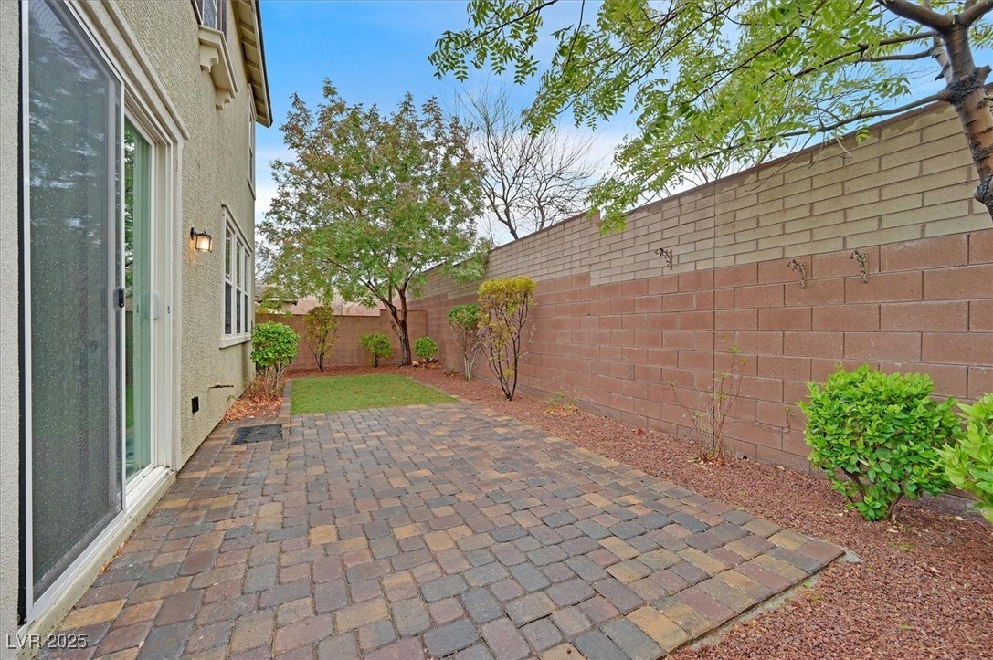 10636 Lomaland Avenue