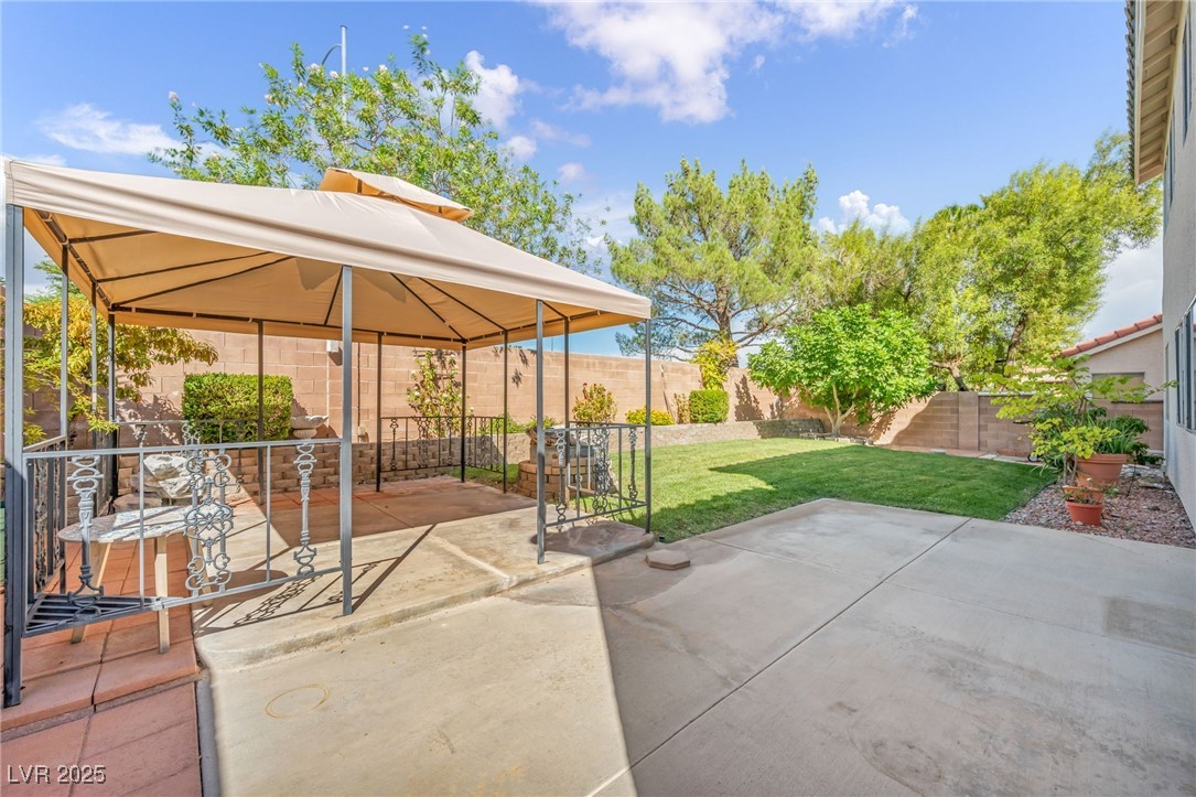 7816 Purple Mountain Avenue