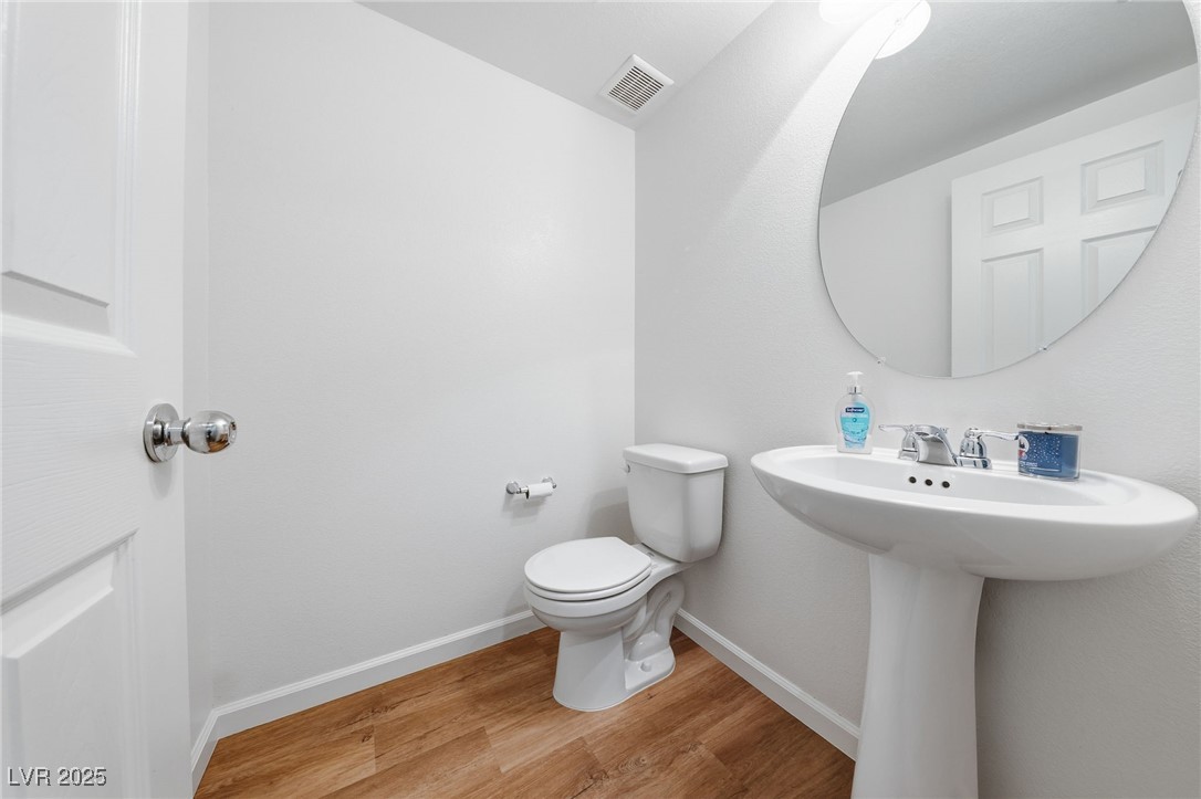 8243 Nebula Cloud Avenue