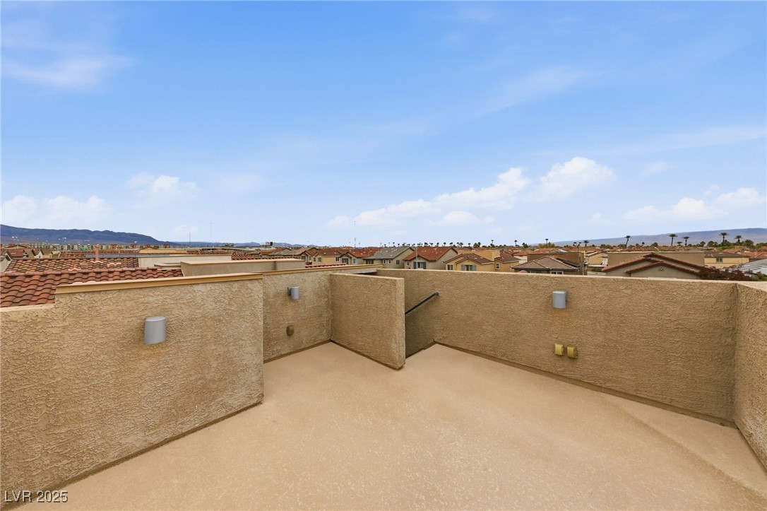 8243 Nebula Cloud Avenue