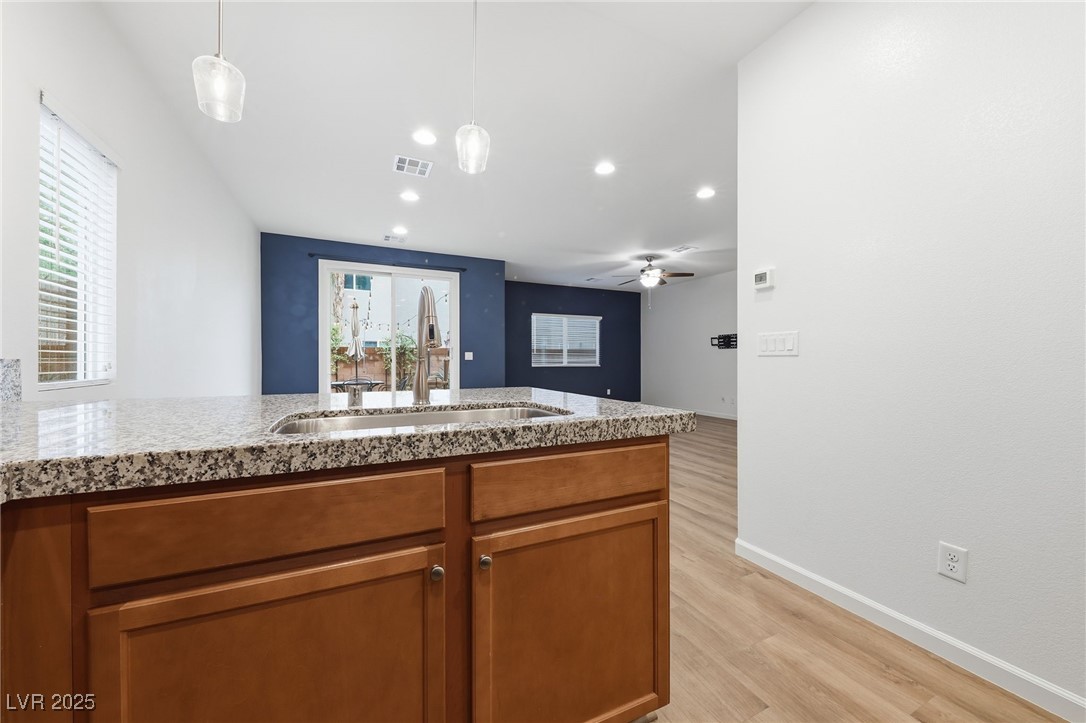 8243 Nebula Cloud Avenue