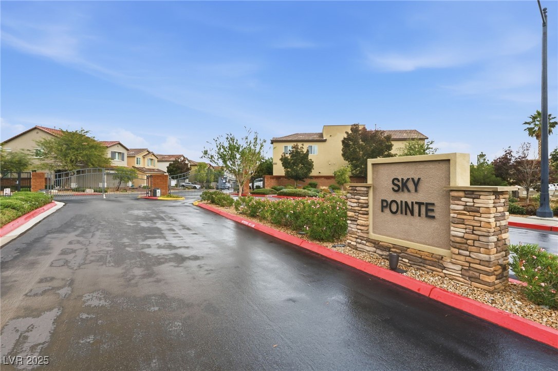 8243 Nebula Cloud Avenue