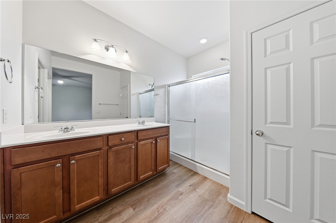 8243 Nebula Cloud Avenue