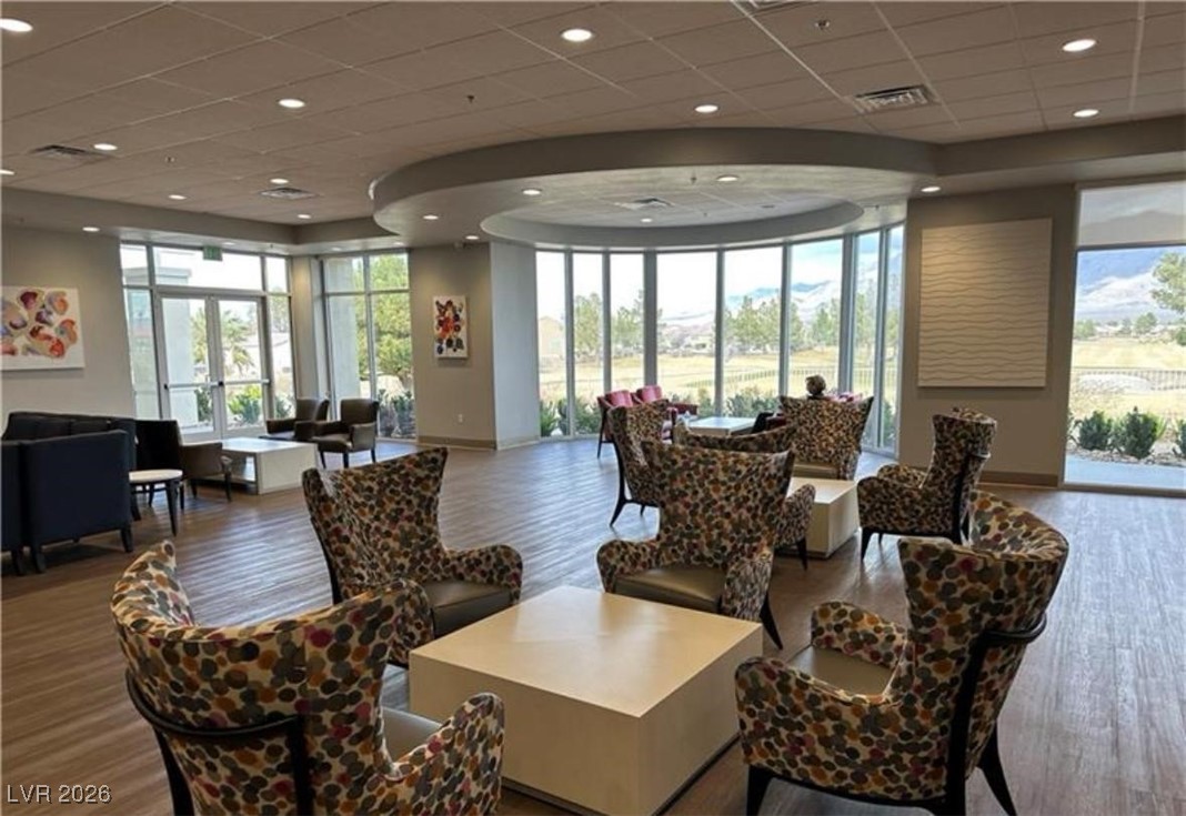 7436 Goosander Street