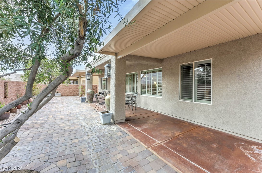 7436 Goosander Street