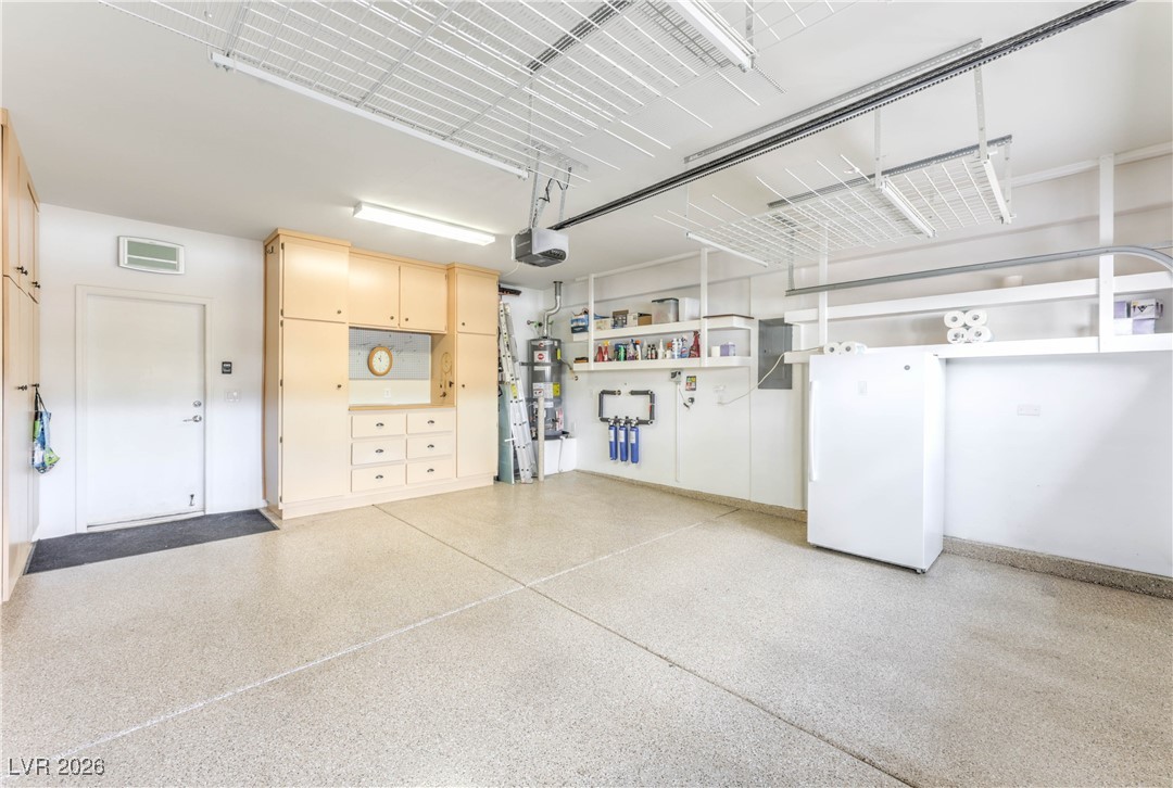 7436 Goosander Street