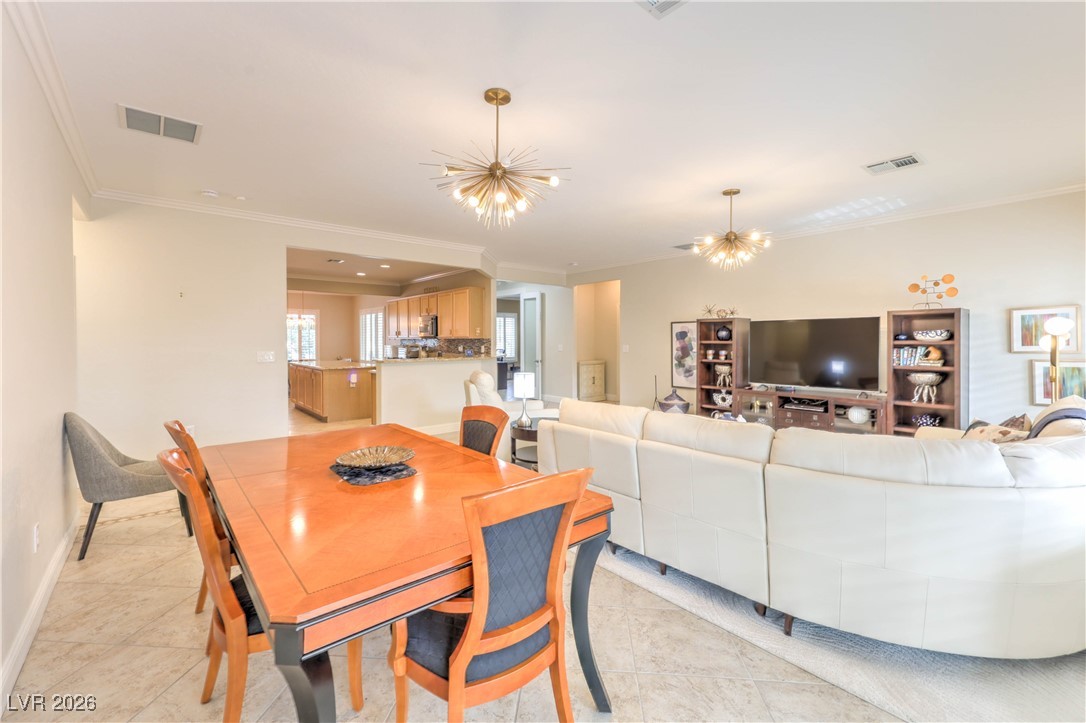 7436 Goosander Street