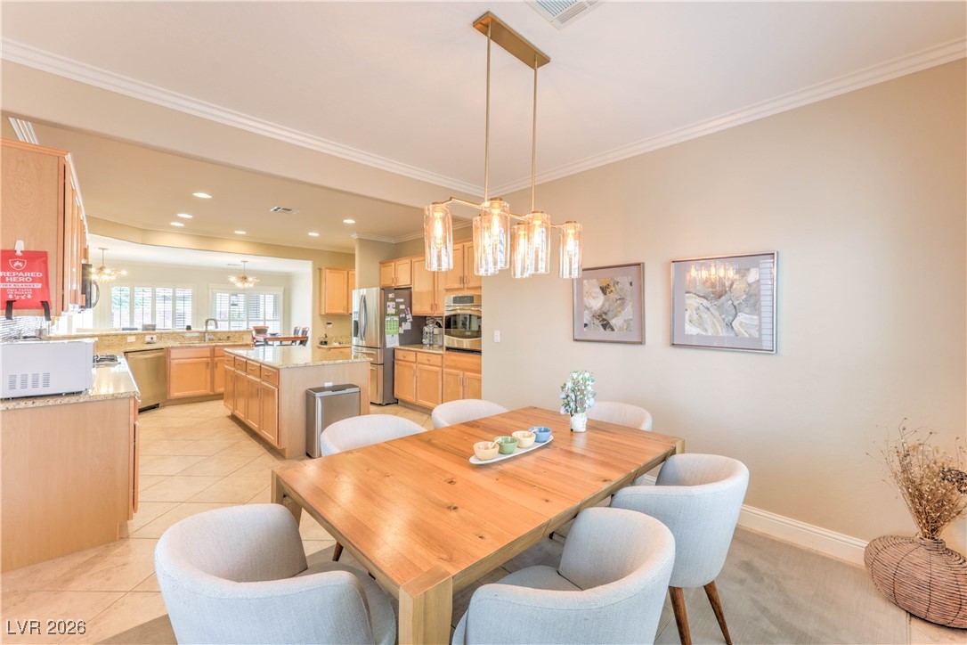 7436 Goosander Street