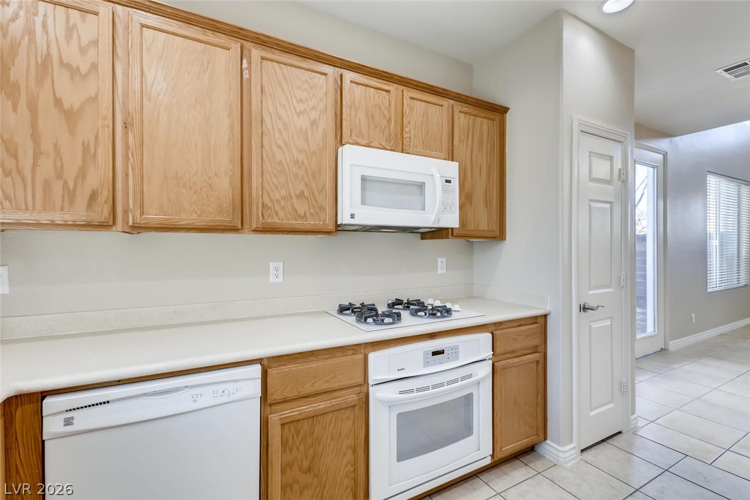 8318 Hampshire Bay Street