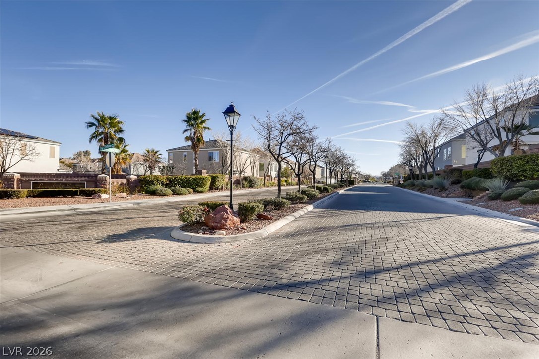 8318 Hampshire Bay Street