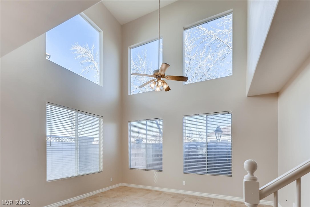 8318 Hampshire Bay Street