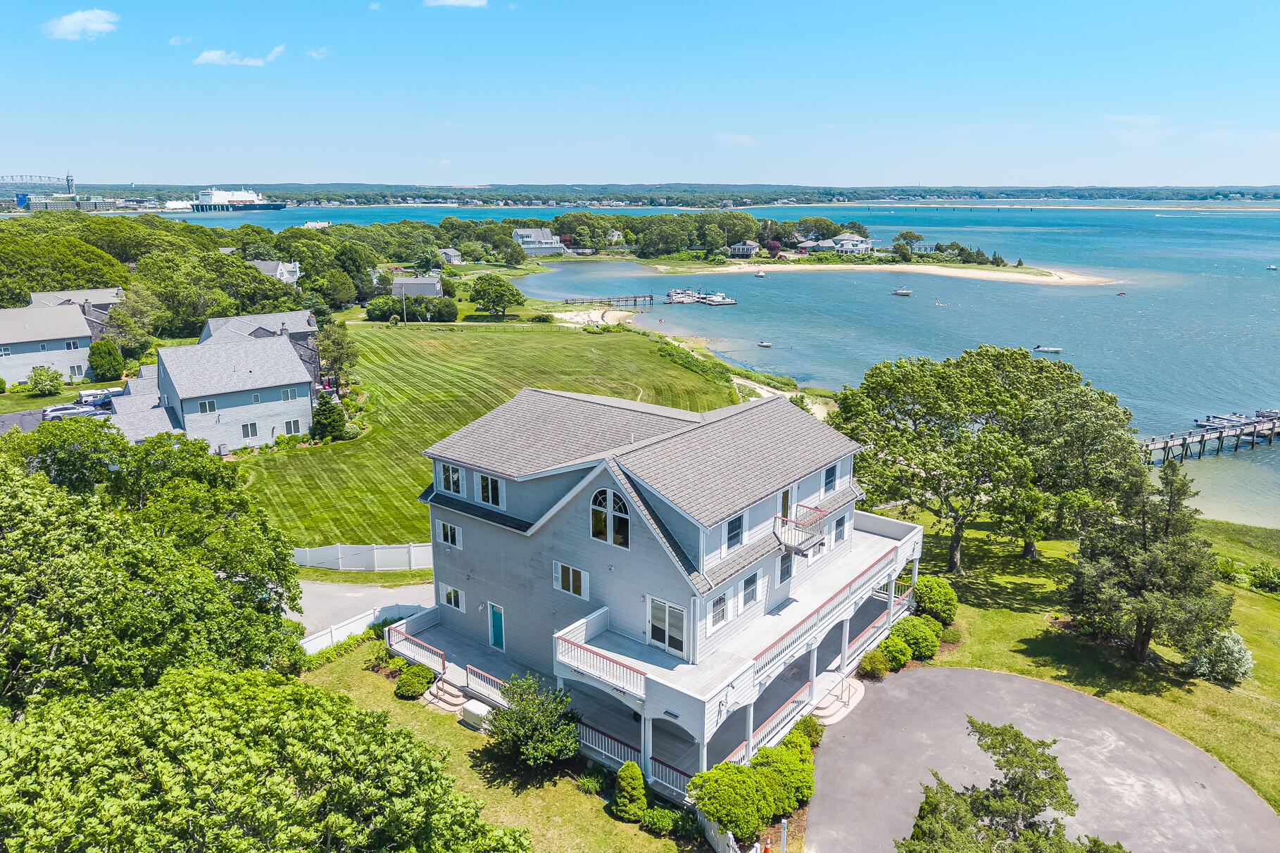 12 Groveland Street