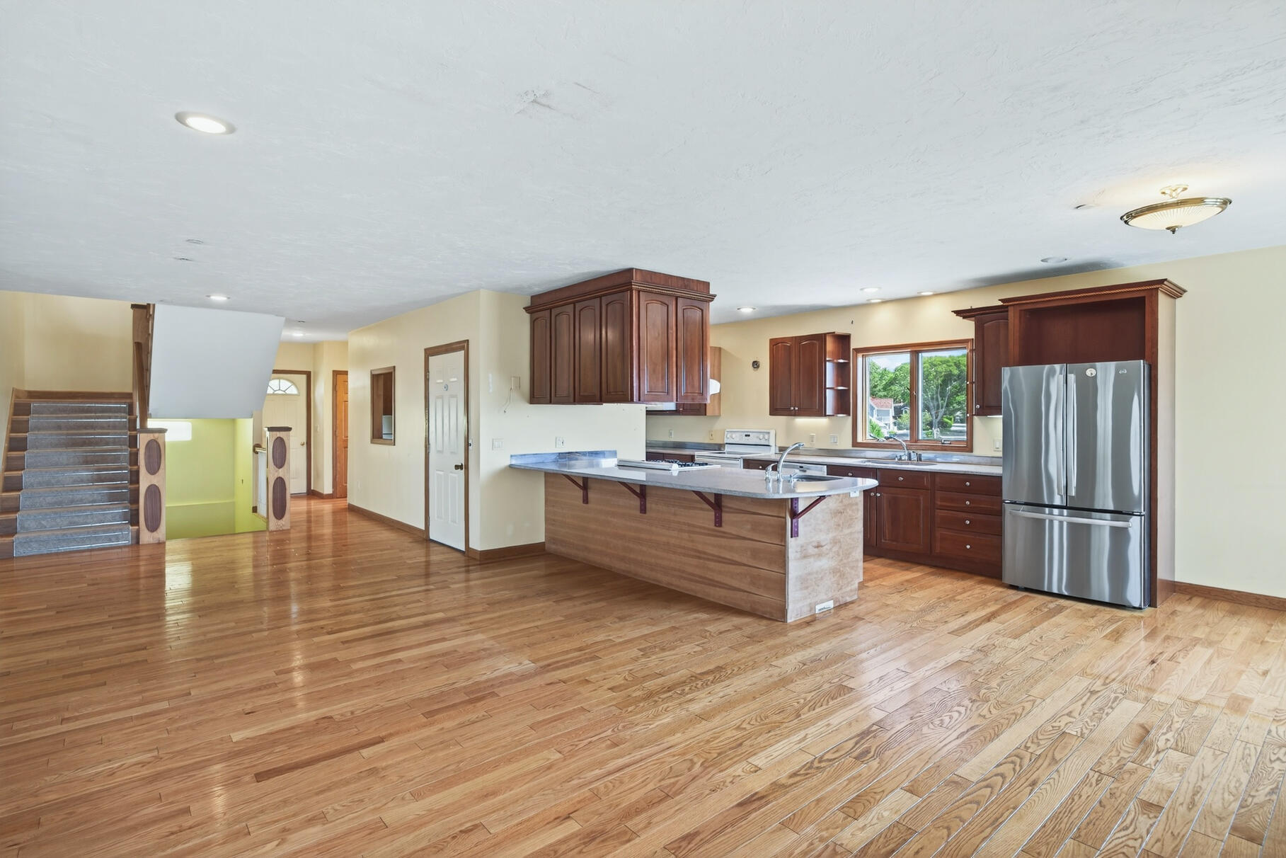 12 Groveland Street