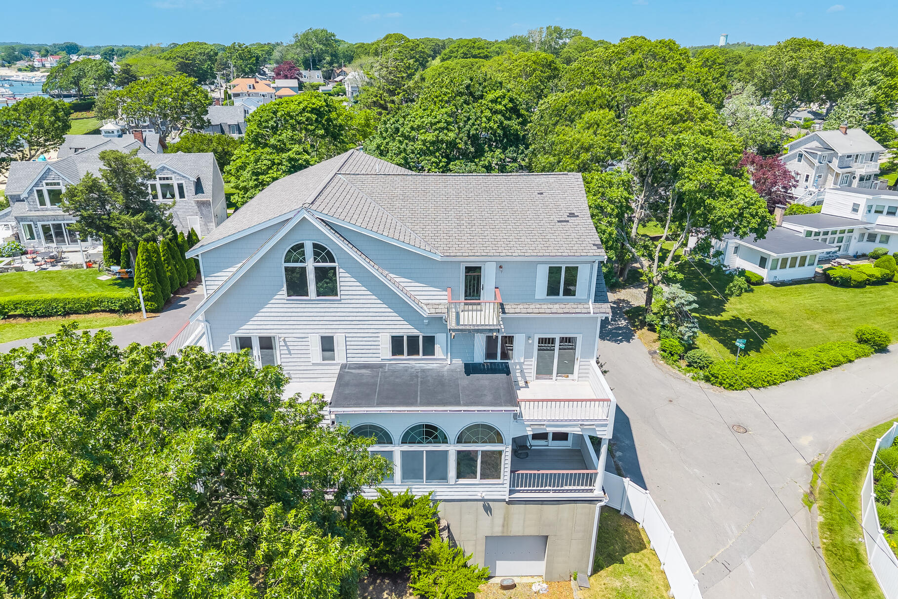 12 Groveland Street