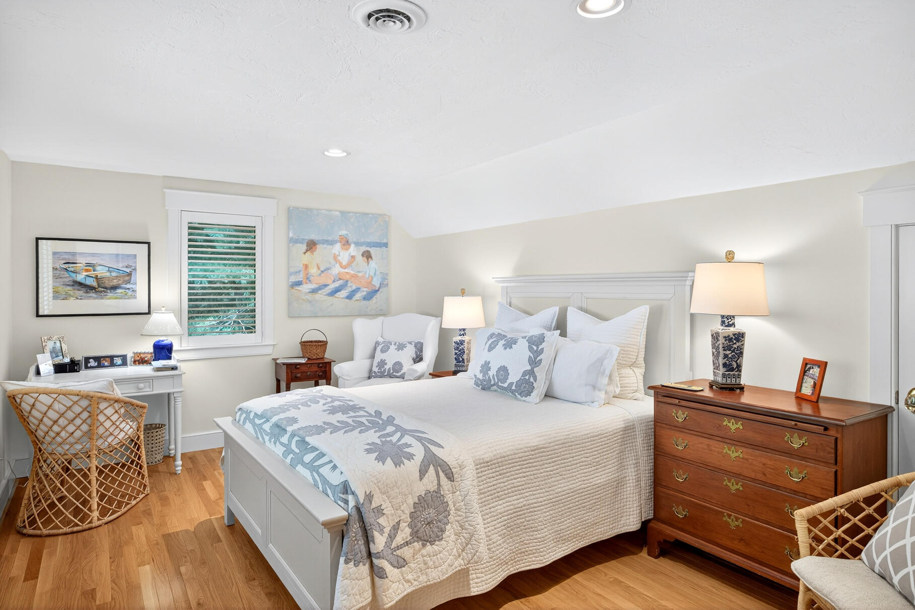 66 Clear Pond Road