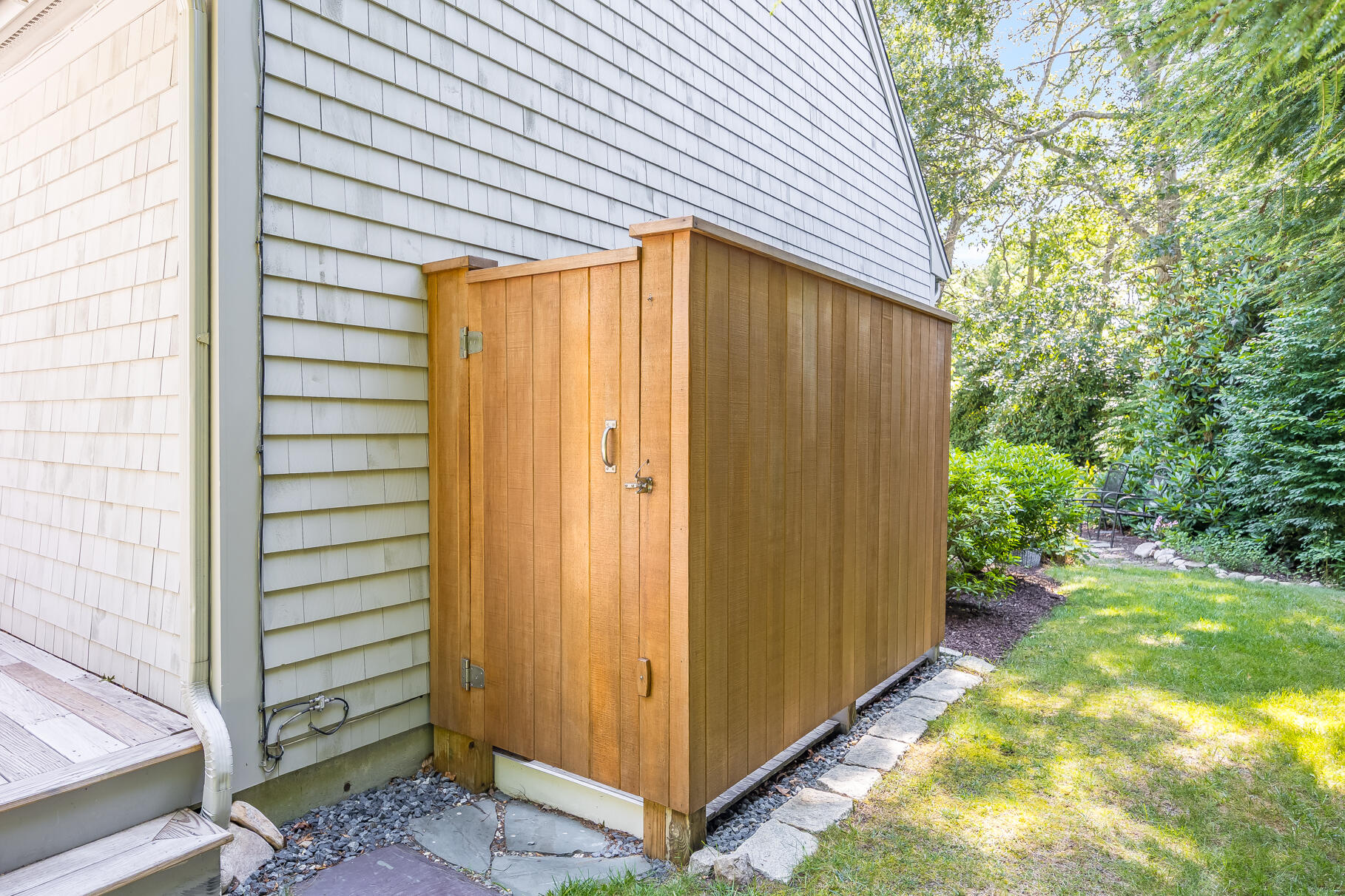 66 Clear Pond Road